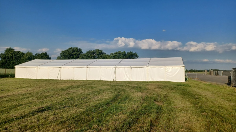 Párty stan 10x30m 1