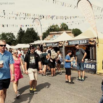 HRADECKÁ V8 2022 - Hradec Králové 2