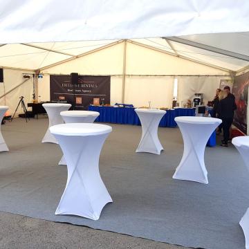 EXCLUSIVE RENTALS LTD 2018 - Praha 3